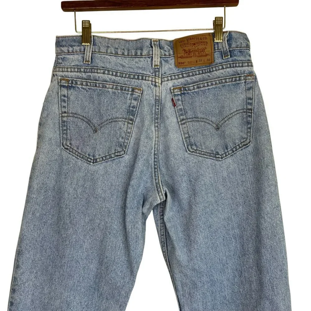 Vintage 90s Levi’s 550 Jeans Relaxed Fit Tapered Leg Light Wash Denim Casual
